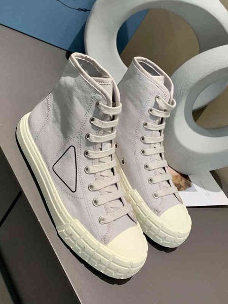 high fashion personalized trendy shoes korean flat bottomed outdoor round head lace up 2022 spring and summer casual shoes, Black
high fashion personalized trendy shoes korean flat bottomed outdoor round head lace up 2022 spring and summer casual shoes, Black