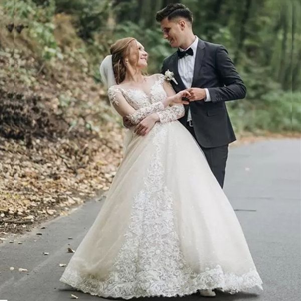 long sleeve v-neck lace wedding dress off the shoulder tulle bridal gowns sweep train ball gown party dress, White
long sleeve v-neck lace wedding dress off the shoulder tulle bridal gowns sweep train ball gown party dress, White