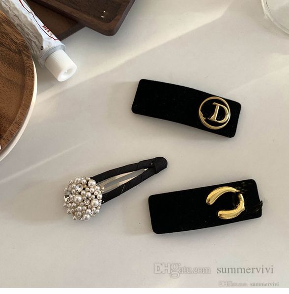 girls black velvet pearls hairpins lady style children metals letter applique hair clip designer kids princess barrettes accessories q6985, Slivery;white
girls black velvet pearls hairpins lady style children metals letter applique hair clip designer kids princess barrettes accessories q6985, Slivery;white