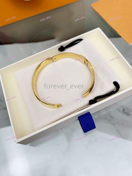 est designer 2021 girls jewelry fashion brand letter l men's women's hip-hop style jewelry designer couple proposal 925 silver whi, Black
est designer 2021 girls jewelry fashion brand letter l men's women's hip-hop style jewelry designer couple proposal 925 silver whi, Black