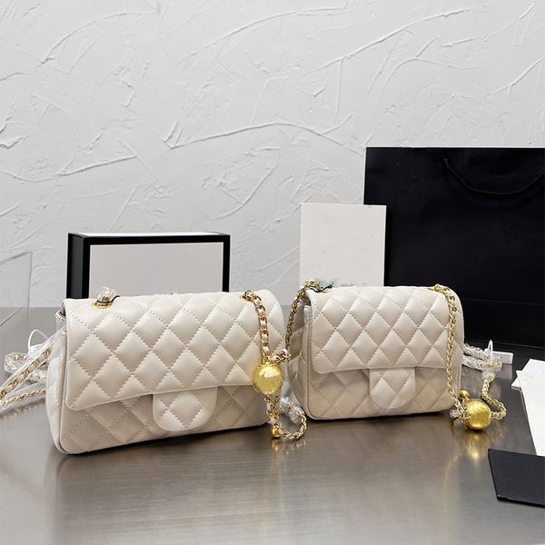 2022 classic designer woman bags quilt genuine leather fashion chain handbags shoulder bag retro golden ball designers handbag lady black me
2022 classic designer woman bags quilt genuine leather fashion chain handbags shoulder bag retro golden ball designers handbag lady black me