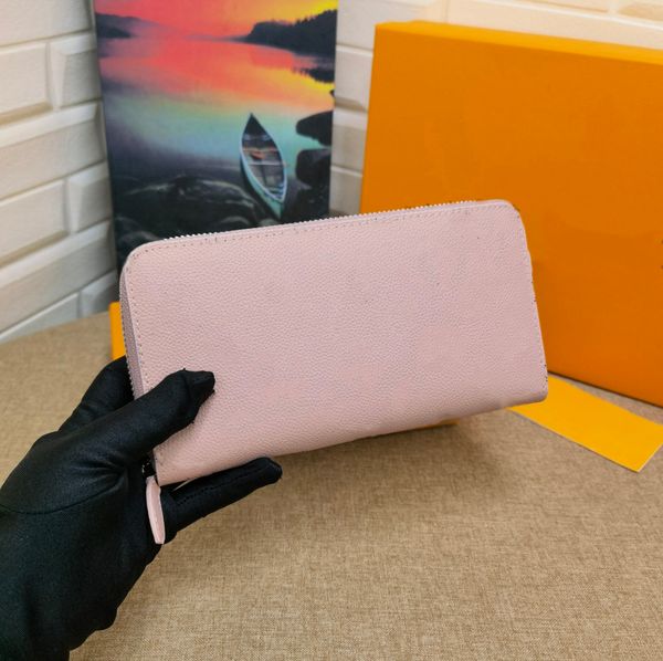 designer men and women wallets ps high-end leather luxury handbag solid-color hand-held card bag long size 19-10cm, Red;black
designer men and women wallets ps high-end leather luxury handbag solid-color hand-held card bag long size 19-10cm, Red;black