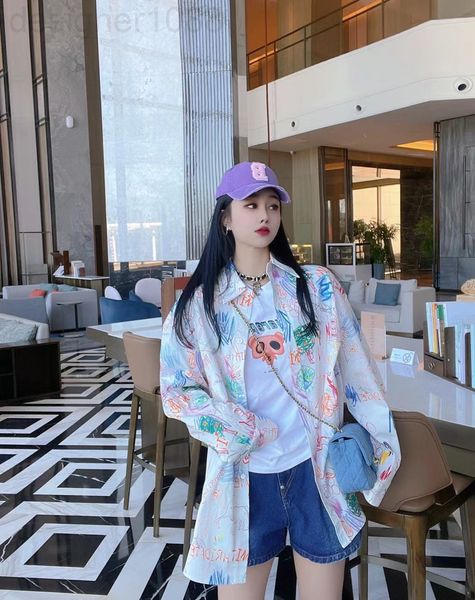 women's blouses & shirts designer 22 spring and summer new xiaozhongchao brand graffiti hand-painted printing loose long sleeved shirt, White
women's blouses & shirts designer 22 spring and summer new xiaozhongchao brand graffiti hand-painted printing loose long sleeved shirt, White