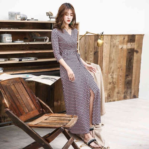 casual dresses summer print dress floral long v-neck slim temperament medium sleeve skirt, Black;gray
casual dresses summer print dress floral long v-neck slim temperament medium sleeve skirt, Black;gray