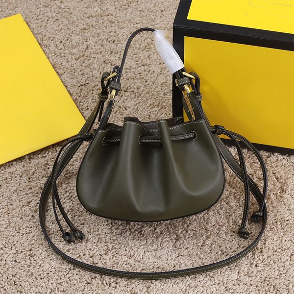solid dumpling bag mini cross body bags shoulder purse hand wallet calf leather drawcord shrinkage strapping material fashion moneybag
solid dumpling bag mini cross body bags shoulder purse hand wallet calf leather drawcord shrinkage strapping material fashion moneybag