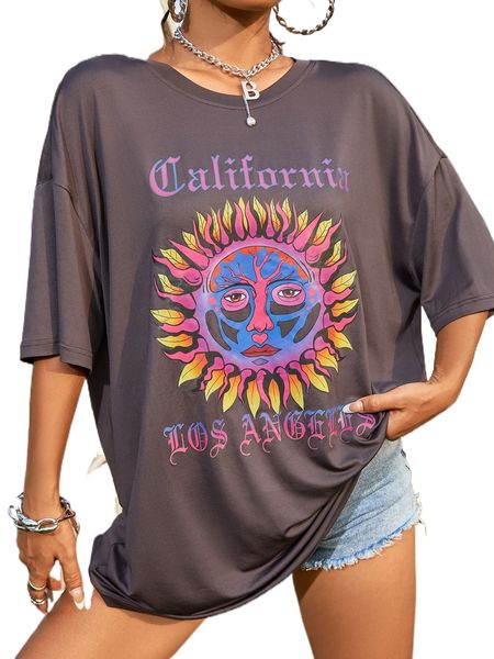 figure & letter graphic drop shoulder tee w19x#, White
figure & letter graphic drop shoulder tee w19x#, White