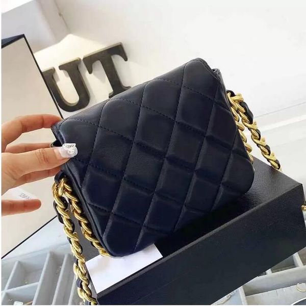 fashion mini designer bags flap black genuine leather crossbady bag handbag golden metal interlacing with classic handbags shoulder for grac
fashion mini designer bags flap black genuine leather crossbady bag handbag golden metal interlacing with classic handbags shoulder for grac