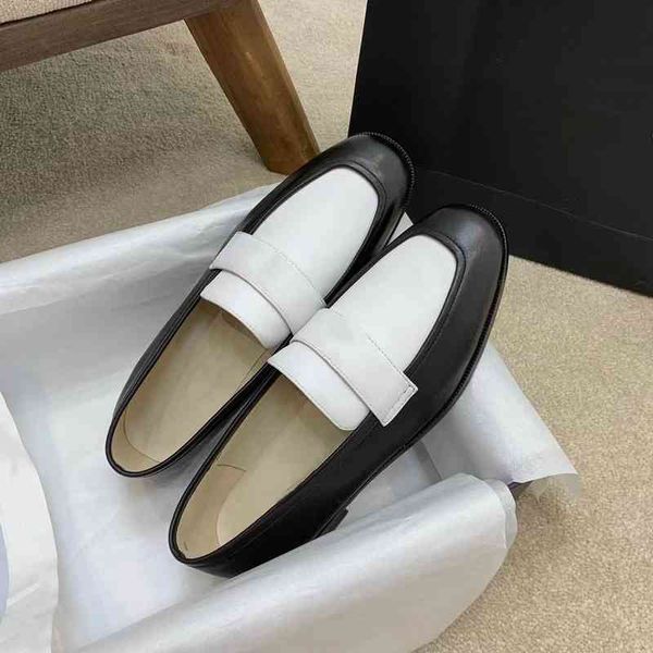 dress shoes women's retro leather flat shoes round head office spring series, Black
dress shoes women's retro leather flat shoes round head office spring series, Black