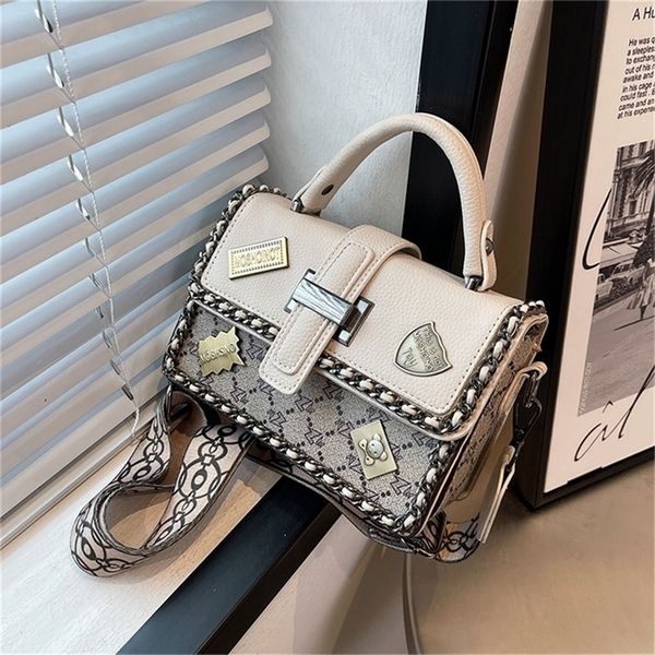 high texture trend fashion wide belt messenger exquisite badge inlaid 80% off shop online
high texture trend fashion wide belt messenger exquisite badge inlaid 80% off shop online