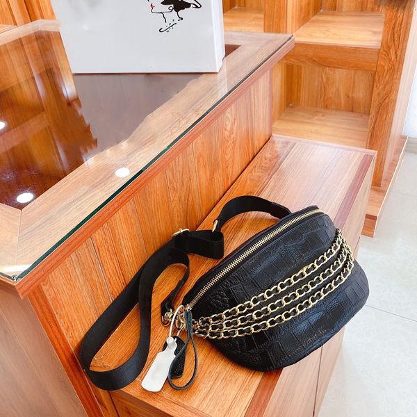 designers fanny packs luxury waist bags leather solid color letter chain crossbody bags casual temperament versatile large capacity waistbag
designers fanny packs luxury waist bags leather solid color letter chain crossbody bags casual temperament versatile large capacity waistbag