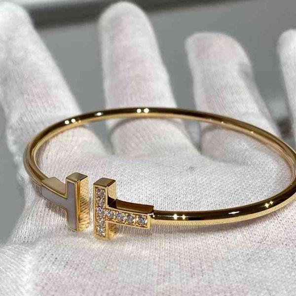dk0c double t bracelet female white fritillaria opening tiff sterling silver ni diamond inlaid t-shaped bracelet high-grade light luxury jew, Black
dk0c double t bracelet female white fritillaria opening tiff sterling silver ni diamond inlaid t-shaped bracelet high-grade light luxury jew, Black