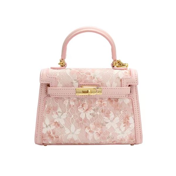 women's fashion bag new high-grade texture lace print niche designer woman handbag light luxury cross shoulder bag
women's fashion bag new high-grade texture lace print niche designer woman handbag light luxury cross shoulder bag