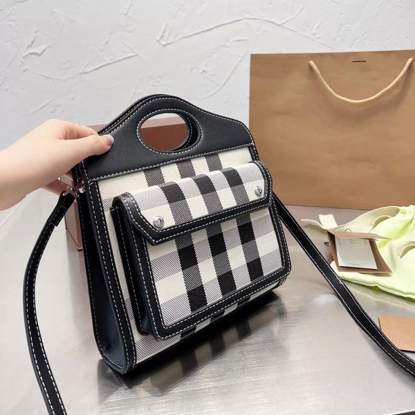 handbag woman 2022 popular large capacity tote bag op79 plaid canvas must-go fashionable versatile simple hand-held cross-body bag
handbag woman 2022 popular large capacity tote bag op79 plaid canvas must-go fashionable versatile simple hand-held cross-body bag