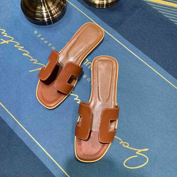 designer h 2023 slipper luxury sandals ladies women genuine 100% leather flat shoe oran sandal party wedding shoes summer beach with box fat, Black
designer h 2023 slipper luxury sandals ladies women genuine 100% leather flat shoe oran sandal party wedding shoes summer beach with box fat, Black