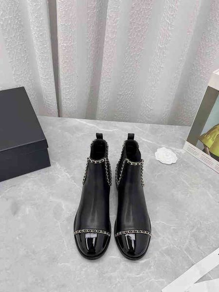 boots autumn winter style small fragrance flat bottomed short boots women's chelsea straight versatile single, Black
boots autumn winter style small fragrance flat bottomed short boots women's chelsea straight versatile single, Black