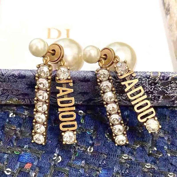 2022 factory wholesale new size pearl long tassel earrings female 925 silver needle personality versatile two wear earrings g6ve, Golden
2022 factory wholesale new size pearl long tassel earrings female 925 silver needle personality versatile two wear earrings g6ve, Golden