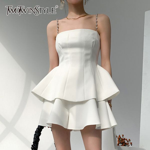 white casual two piece set for women square collar sleeveless high waist shorts skirts korean sets female 210423
white casual two piece set for women square collar sleeveless high waist shorts skirts korean sets female 210423