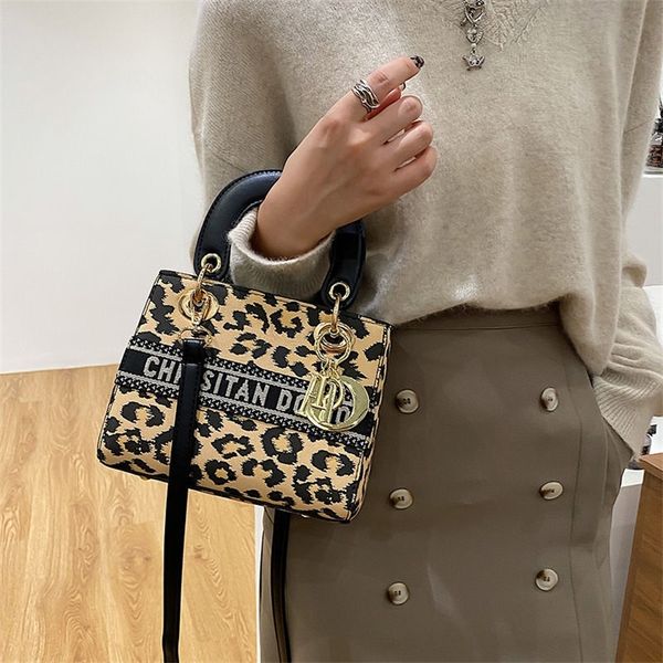 10% off 2022 new fashion trendy bags light luxury, fashion, korean temperament, leopard print princess little red book, same messenger bag,
10% off 2022 new fashion trendy bags light luxury, fashion, korean temperament, leopard print princess little red book, same messenger bag,