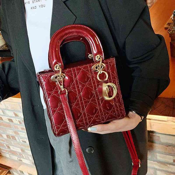 factory direct sale the latest high-value korean style tiktok brand three-dimensional one shoulder messenger bag degas portable network live
factory direct sale the latest high-value korean style tiktok brand three-dimensional one shoulder messenger bag degas portable network live