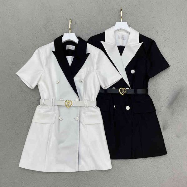 22ss new dress collar contrast color brand logo love belt skirt fashion temperament luxury comfortable dressse high-end women clothing, Black;gray
22ss new dress collar contrast color brand logo love belt skirt fashion temperament luxury comfortable dressse high-end women clothing, Black;gray