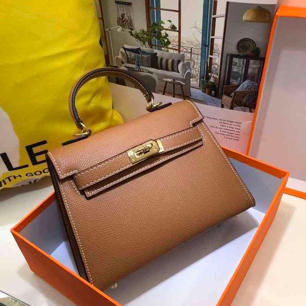 herme kelys women's leather bag niche versatile second generation mini hand messenger 1krw
herme kelys women's leather bag niche versatile second generation mini hand messenger 1krw