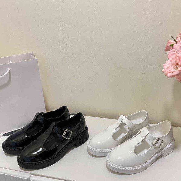 p's hollowed out leford 2022 summer new triangle british college style solid color small leather women's shoes, Black
p's hollowed out leford 2022 summer new triangle british college style solid color small leather women's shoes, Black