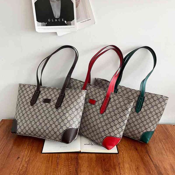 handbags bags bag luxury women's bag old flower one shoulder messenger real net red same style, Black;red
handbags bags bag luxury women's bag old flower one shoulder messenger real net red same style, Black;red