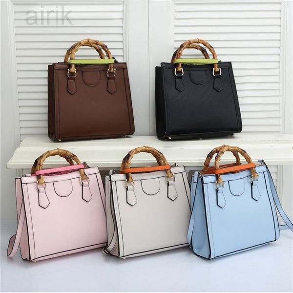 classic letter bamboo designers handbags large capacity shoulder bags purse fashion lady crossbody messenger handbag trendy tote leather
classic letter bamboo designers handbags large capacity shoulder bags purse fashion lady crossbody messenger handbag trendy tote leather