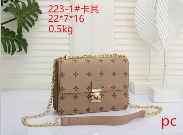 wallets luxury designer shopping bag leather women hand female tote messenger fashion ladies solid small purse shoulder travel bag, Red;black
wallets luxury designer shopping bag leather women hand female tote messenger fashion ladies solid small purse shoulder travel bag, Red;black