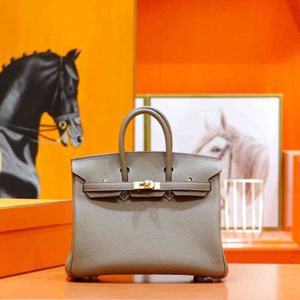 7a totes berkin bag quality womens handmade fashion women purse cowhide leather pochette clutchdesigner togo luxury designer handbags classi
7a totes berkin bag quality womens handmade fashion women purse cowhide leather pochette clutchdesigner togo luxury designer handbags classi
