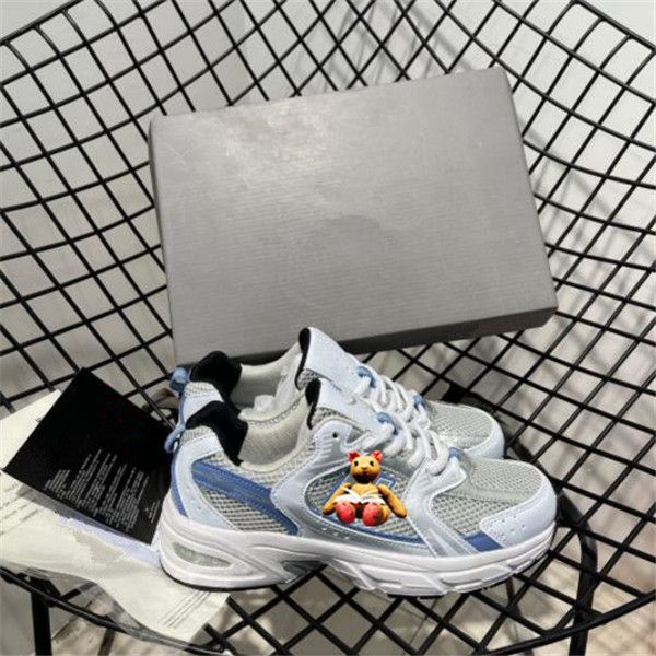 2022 fashion retro old shoes ins super fire n word mesh 530 high shoes clunky sneaker shoes for men women, Black
2022 fashion retro old shoes ins super fire n word mesh 530 high shoes clunky sneaker shoes for men women, Black