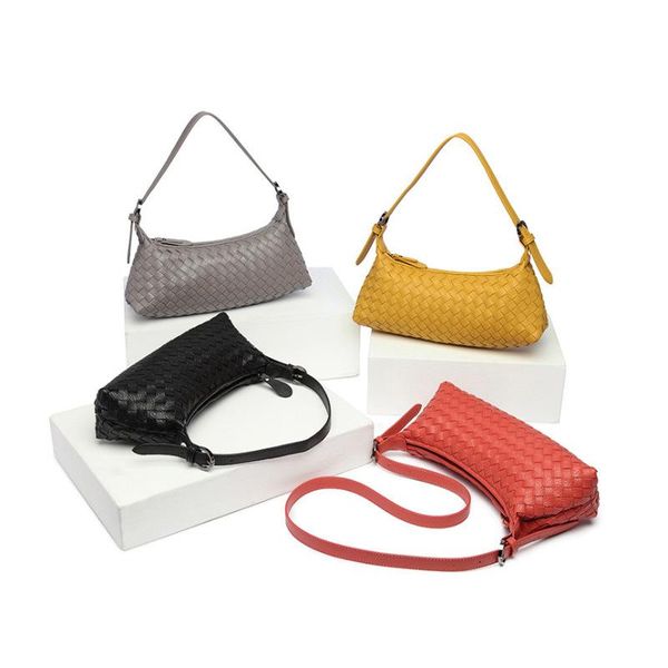 evening bags brand 2022 trend woven hobos bag large capacity totes women's shoulder luxury designer handbags and purses female clutch
evening bags brand 2022 trend woven hobos bag large capacity totes women's shoulder luxury designer handbags and purses female clutch