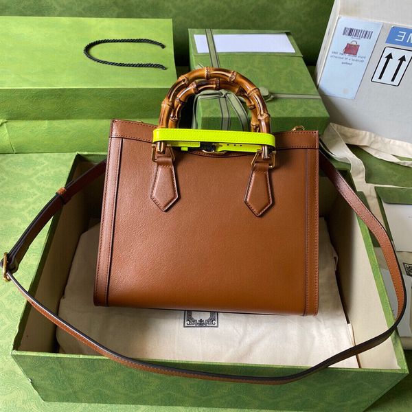 2022 new ladies hand genuine leather for women luxury texture designer western style bags shoulder totes
2022 new ladies hand genuine leather for women luxury texture designer western style bags shoulder totes