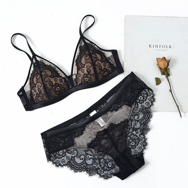 eyelash lace triangle bra set mesh patchwork lightly lined wireless small breasts panty underwear women lingerie, Red;black
eyelash lace triangle bra set mesh patchwork lightly lined wireless small breasts panty underwear women lingerie, Red;black