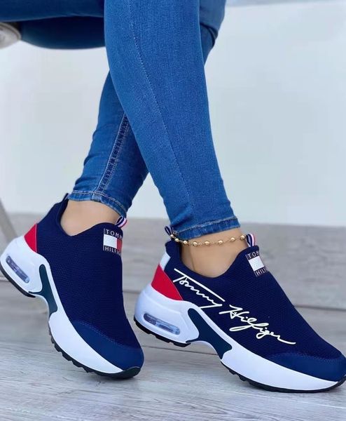 2022 handmade shoes designer pull mesh and nylon ankle boots luxury biker platform australian spring fall sneakers sizes eu 35-43, Red;white
2022 handmade shoes designer pull mesh and nylon ankle boots luxury biker platform australian spring fall sneakers sizes eu 35-43, Red;white