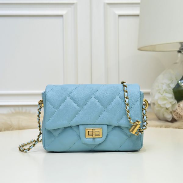 2021 5a women's handbag sheepskin handbag fashion gold chain flip wallet cross designer handbag luxury waist wallet
2021 5a women's handbag sheepskin handbag fashion gold chain flip wallet cross designer handbag luxury waist wallet