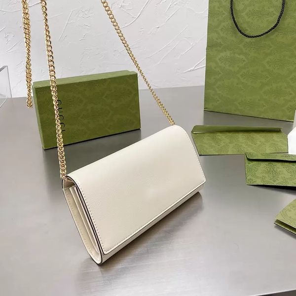 designer shoulder bags crossbody luxury clutch bag cross body high-quality genuine leather gold chain 5 different colors fashion brand with, Black;red
designer shoulder bags crossbody luxury clutch bag cross body high-quality genuine leather gold chain 5 different colors fashion brand with, Black;red