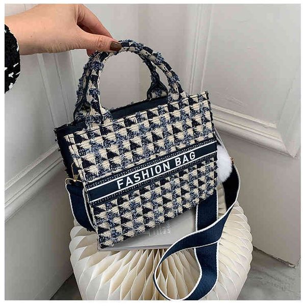 bag women's 2022 winter trend printing single shoulder tote personalized hand female cosmetic bags for women ladies messenger
bag women's 2022 winter trend printing single shoulder tote personalized hand female cosmetic bags for women ladies messenger