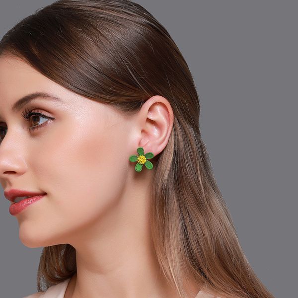 european sweet girls flowers stud earrings summer beach color flower ear nail women floral alloy earring for party gift banquet accessories, Golden;silver
european sweet girls flowers stud earrings summer beach color flower ear nail women floral alloy earring for party gift banquet accessories, Golden;silver
