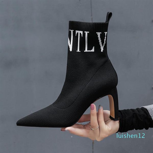 2020 newblack stretch sock shoes ankle for women high heel winter luxury shoes women designers booties woman l12283i, Black
2020 newblack stretch sock shoes ankle for women high heel winter luxury shoes women designers booties woman l12283i, Black