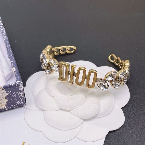 bangle new wheat ear rhinestone letter red bracelet 2022 temperament star female bracelet, Black
bangle new wheat ear rhinestone letter red bracelet 2022 temperament star female bracelet, Black