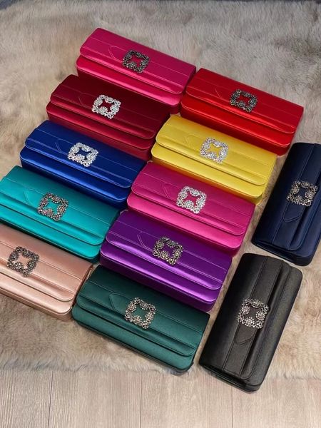 evening clutch new trend european and american silk evening bag designer women bags mb dress fashion luxury handbag
evening clutch new trend european and american silk evening bag designer women bags mb dress fashion luxury handbag