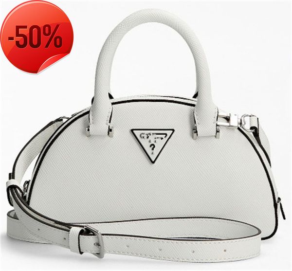fashion luxury designer2022 new shell family portable one shoulder leisure ins round bag
fashion luxury designer2022 new shell family portable one shoulder leisure ins round bag