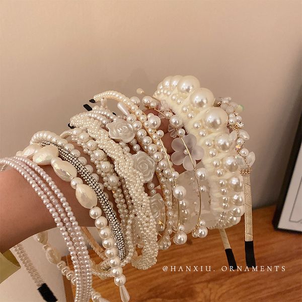 french style vintage pearl headband dongdaemun fashion design sense palace style headband hairpin high skull hair ornament for women, Silver
french style vintage pearl headband dongdaemun fashion design sense palace style headband hairpin high skull hair ornament for women, Silver