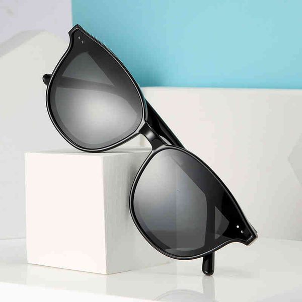 sunglasses 237 special polarized fashion tac1 1 lens men's and women's street pography 3vi3, White;black
sunglasses 237 special polarized fashion tac1 1 lens men's and women's street pography 3vi3, White;black