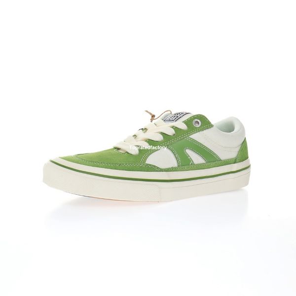 vision street wear odd cirkus astley canvas shoe for men skates shoes mens skate women vulcanized sneaker womens sneakers in green, White;red
vision street wear odd cirkus astley canvas shoe for men skates shoes mens skate women vulcanized sneaker womens sneakers in green, White;red