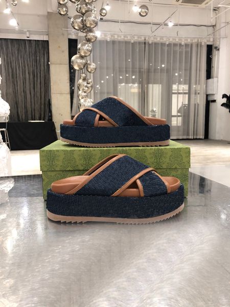 women's slippers luxury brand shoe platform slipper designer women shoes with box, Black
women's slippers luxury brand shoe platform slipper designer women shoes with box, Black