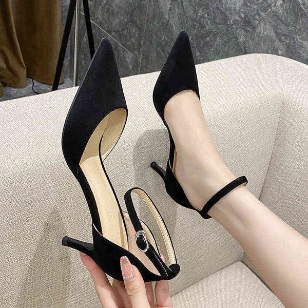 2022 black suede one-sided belt middle sandal's thin heel simple versatile wrap head hollow shoes
2022 black suede one-sided belt middle sandal's thin heel simple versatile wrap head hollow shoes