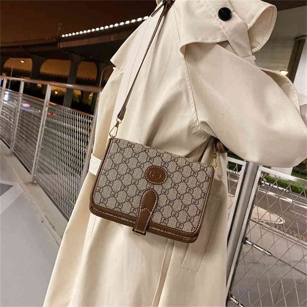 62% off trendy bags 2022 new designer handbags double network red live broadcast the same square printing mobile phone single
62% off trendy bags 2022 new designer handbags double network red live broadcast the same square printing mobile phone single