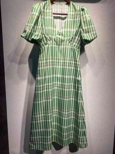 casual dresses legal system os spring summer product green checkered v-neck bubble sleeve printed medium length dress women, Black;gray
casual dresses legal system os spring summer product green checkered v-neck bubble sleeve printed medium length dress women, Black;gray